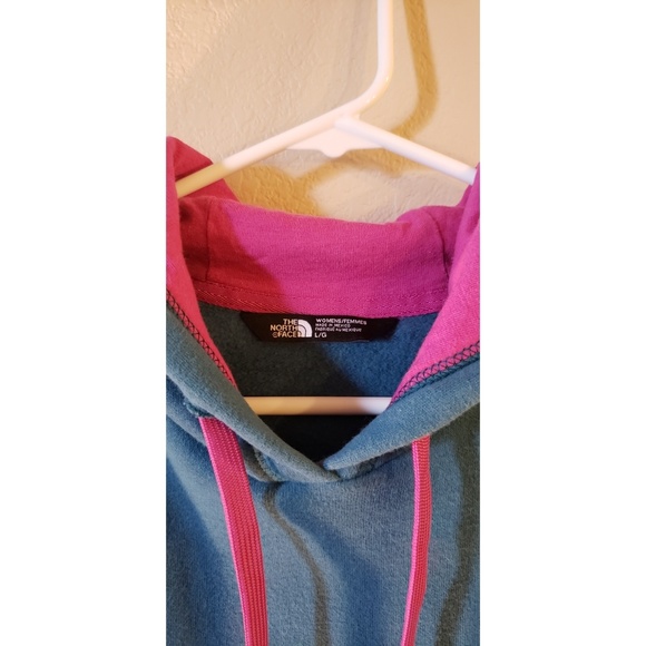 The North Face | Women's Sweatshirt - Picture 3 of 3